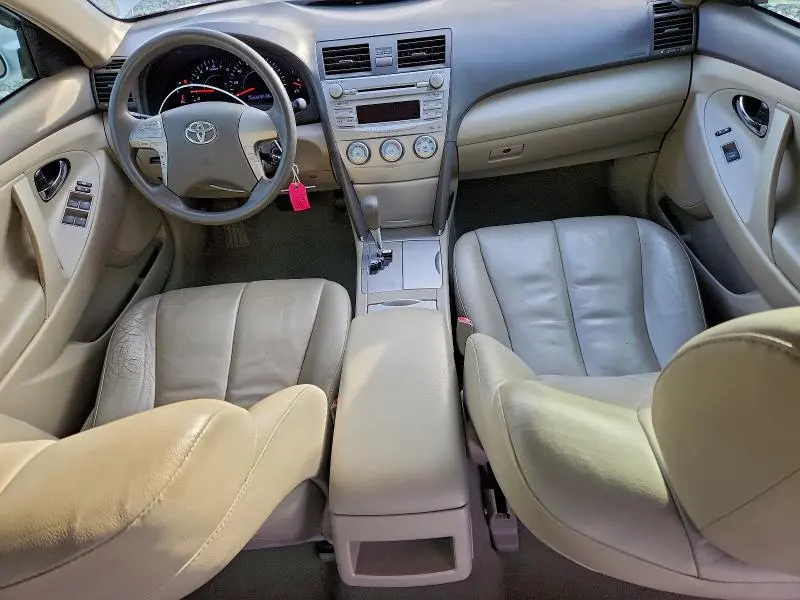 2010 TOYOTA CAMRY BASE  