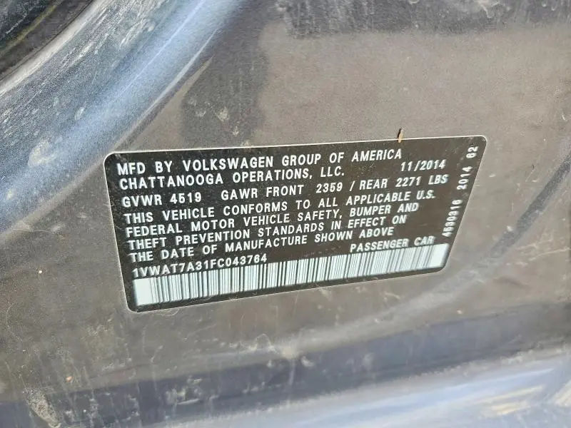 2015 VOLKSWAGEN PASSAT S  