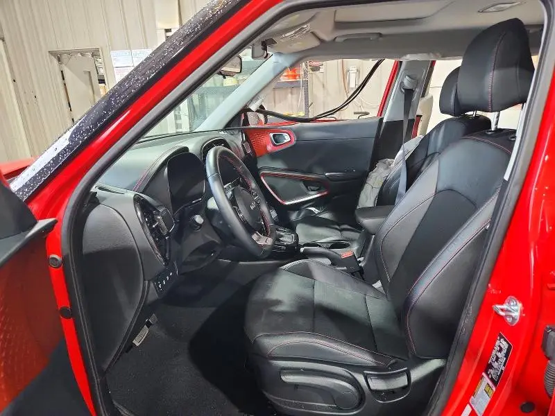 2025 KIA SOUL GT LINE  
