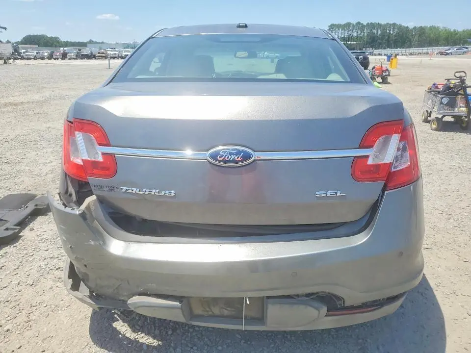 2011 FORD TAURUS SEL  