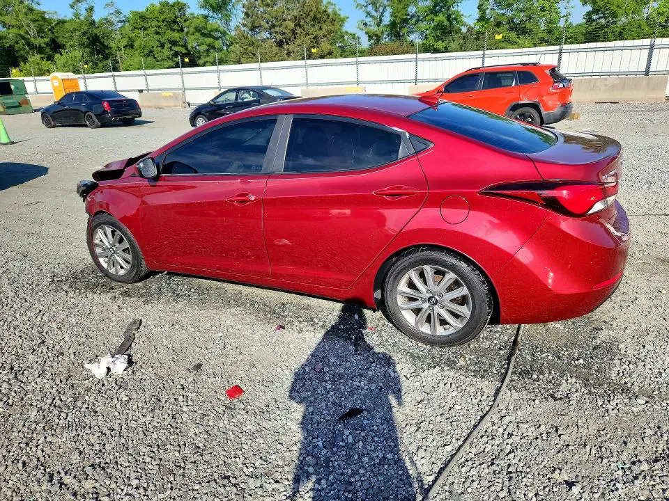 2016 HYUNDAI ELANTRA SE  