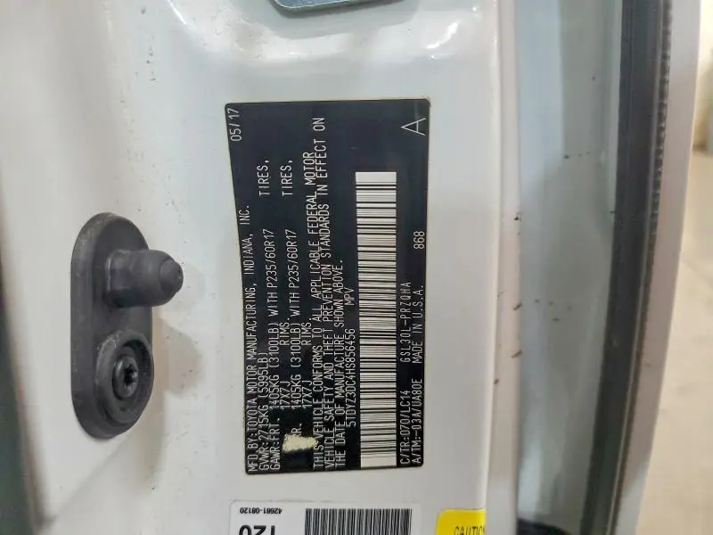 2017 TOYOTA SIENNA XLE PREMIUM 8-PASSENGER  