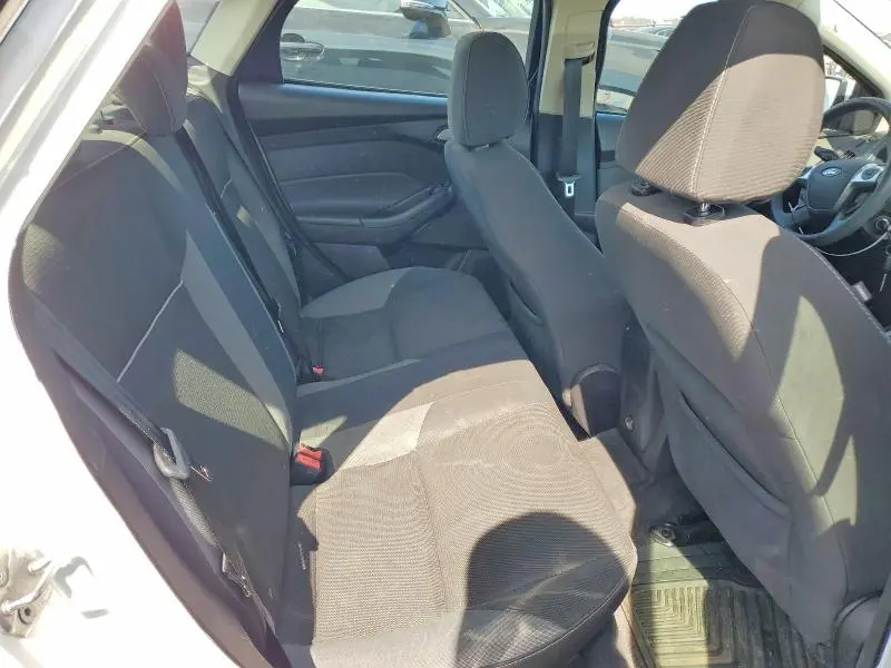 2013 FORD FOCUS SE  