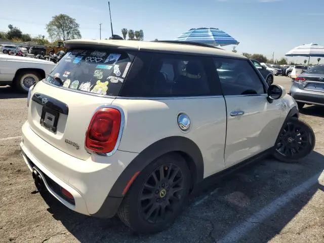 2015 MINI COOPER S