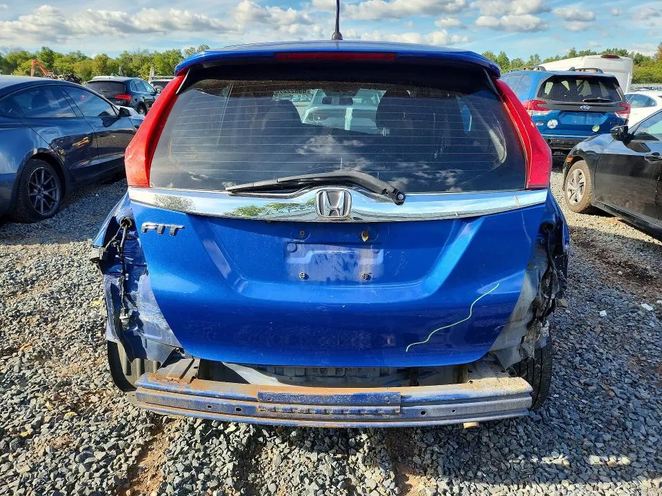 2015 HONDA FIT EX  