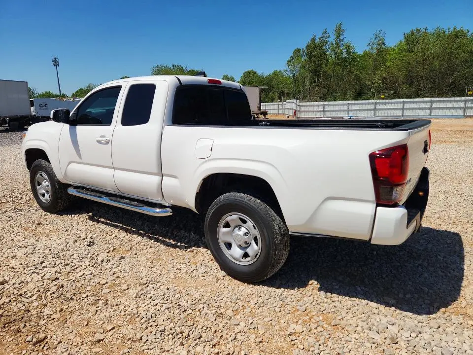 2021 TOYOTA TACOMA SR  