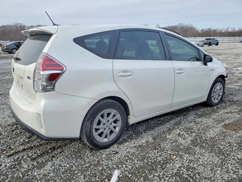 2015 TOYOTA PRIUS V   