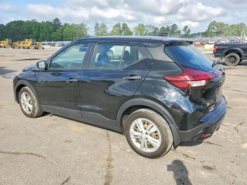 2023 NISSAN KICKS S  
