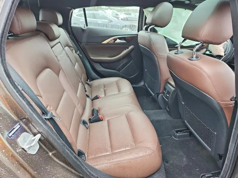 2017 INFINITI QX30 PREMIUM  