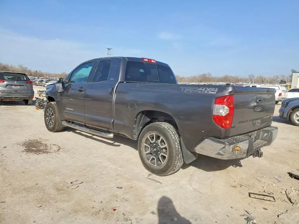 2015 TOYOTA TUNDRA SR5  