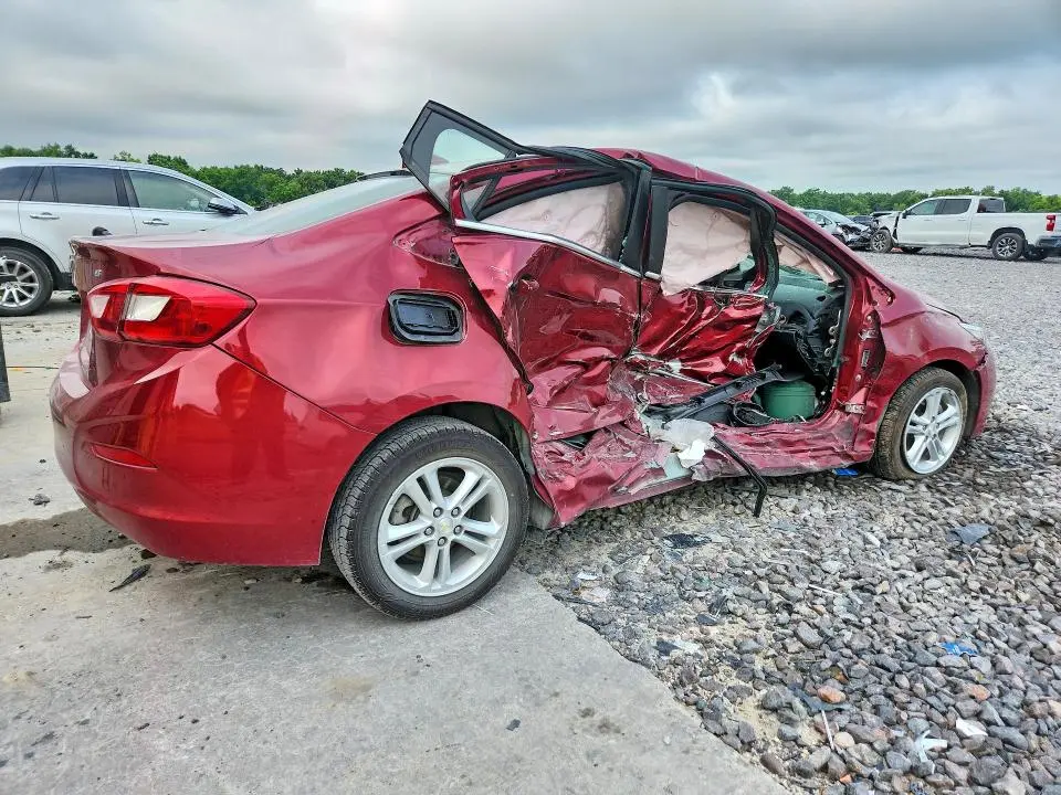 2018 CHEVROLET CRUZE 1LT  