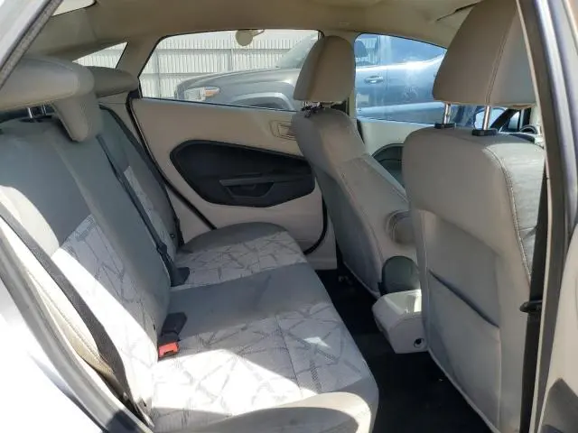 2013 FORD FIESTA SE  
