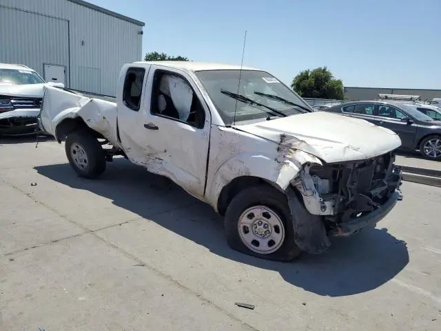 2014 NISSAN FRONTIER S  