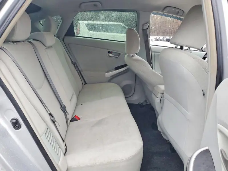 2015 TOYOTA PRIUS TWO  