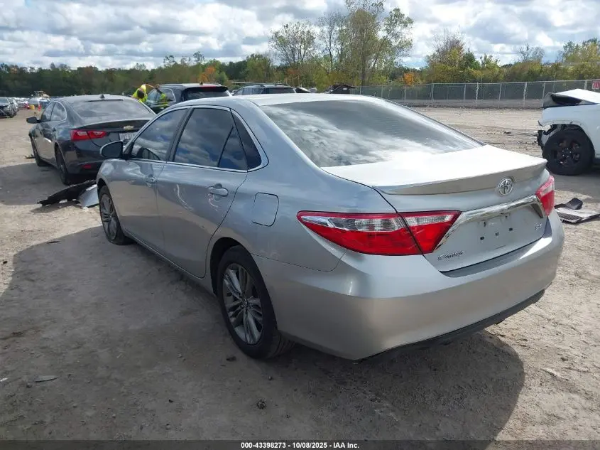 2017 TOYOTA CAMRY SE