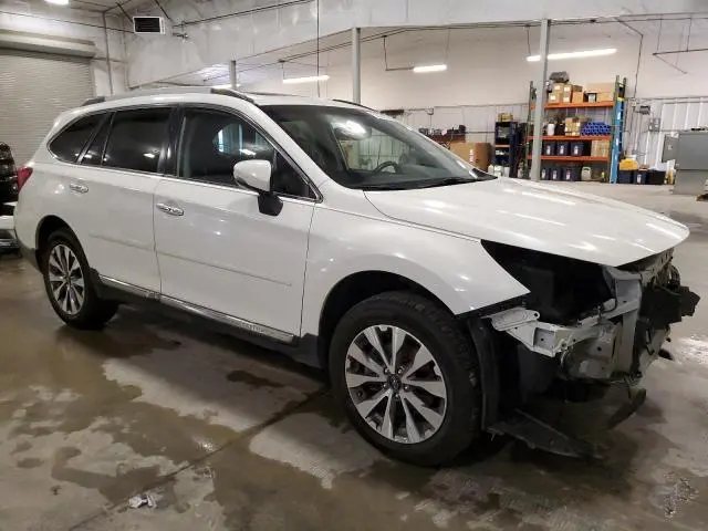 2019 SUBARU OUTBACK TOURING  