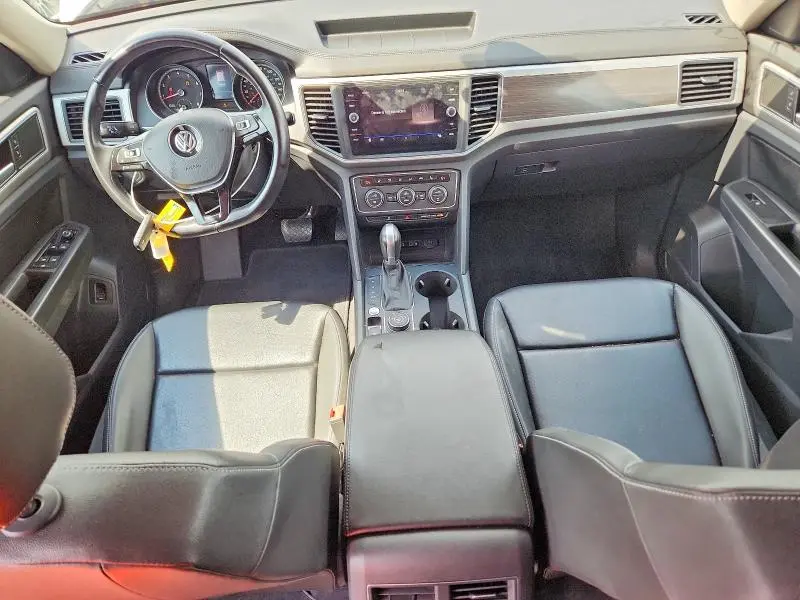 2018 VOLKSWAGEN ATLAS SE  