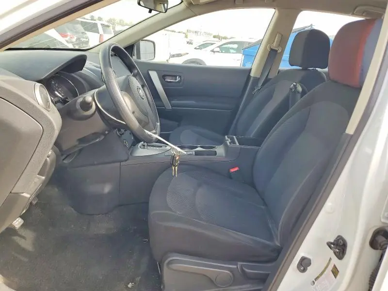 2012 NISSAN ROGUE S  