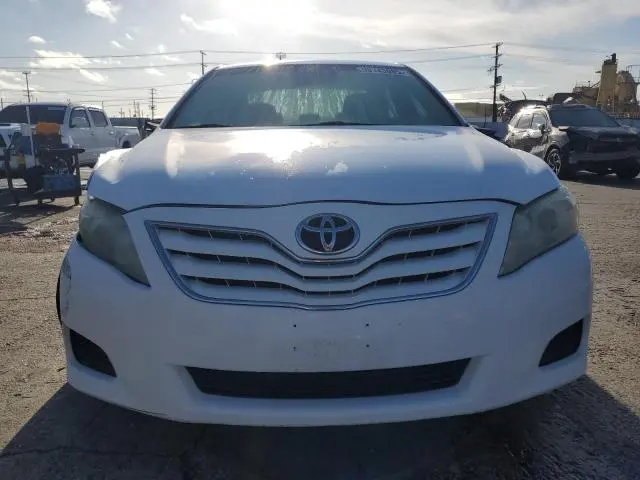 2011 TOYOTA CAMRY BASE  