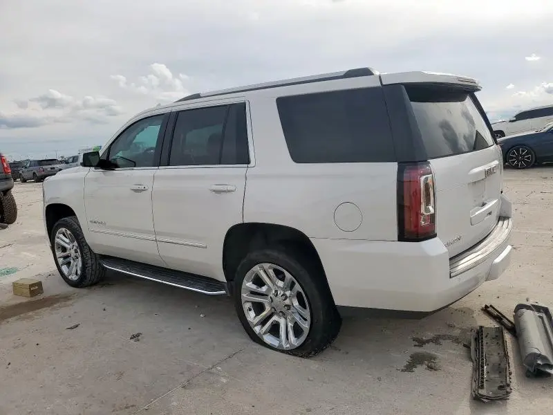 2017 GMC YUKON SLT  