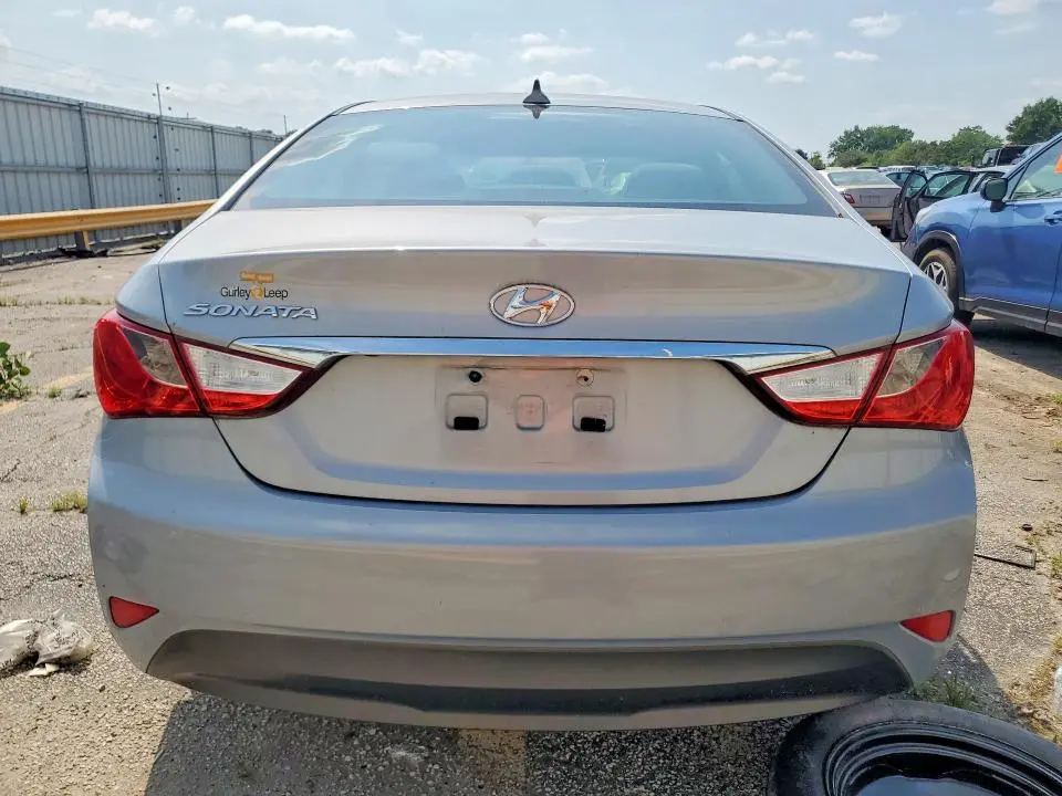 2014 HYUNDAI SONATA GLS  
