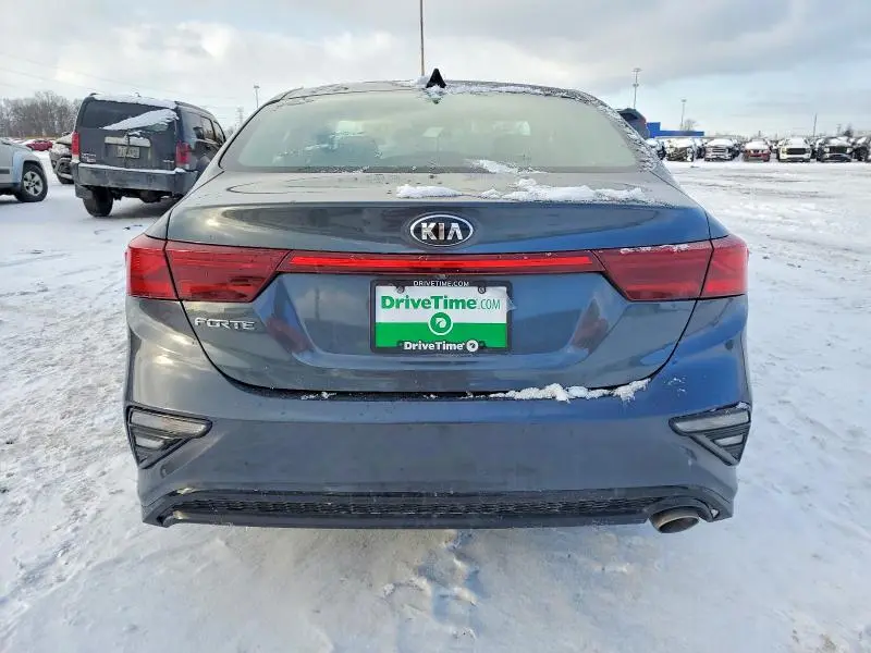 2021 KIA FORTE FE  