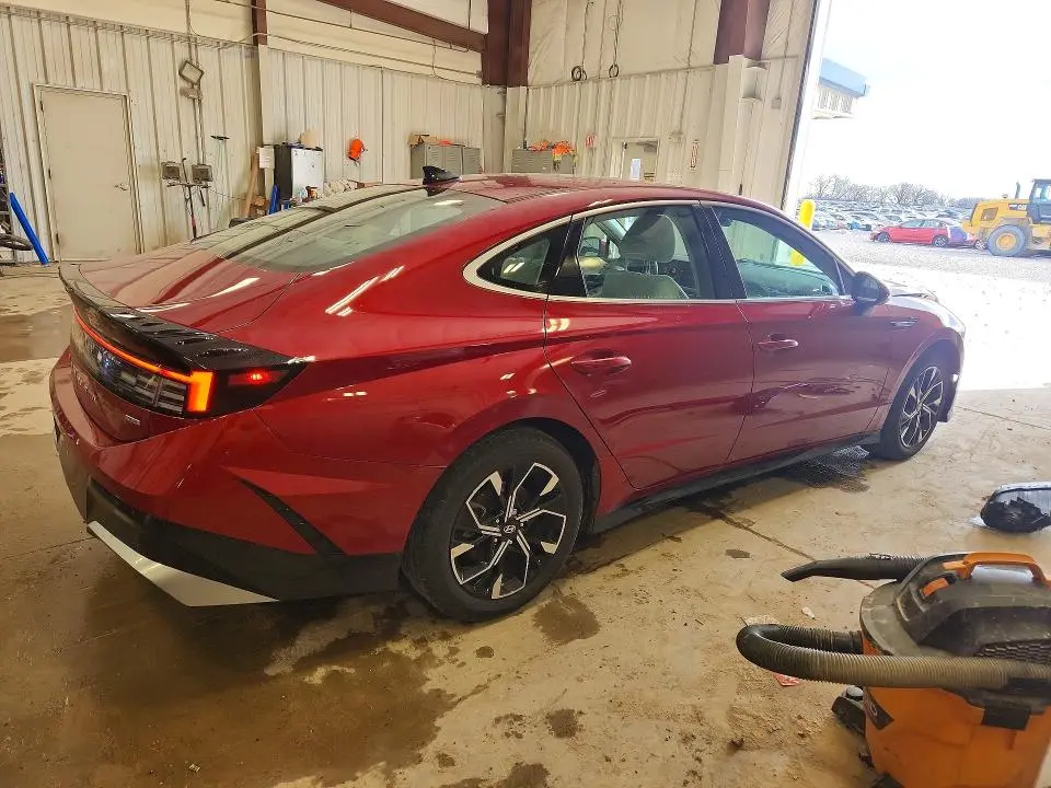 2024 HYUNDAI SONATA SEL  