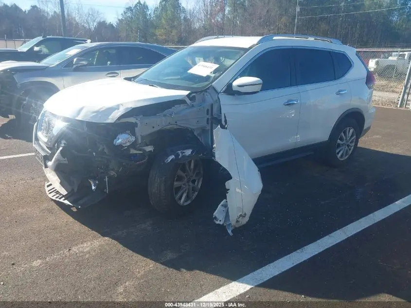 2019 NISSAN ROGUE SV