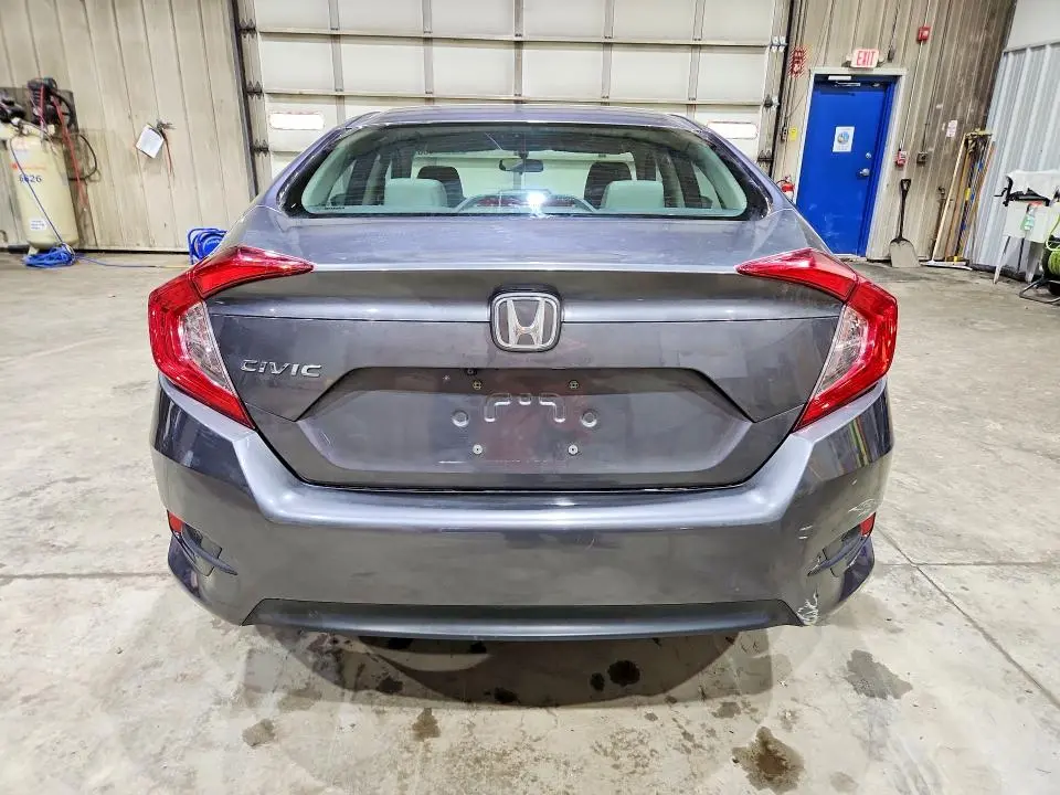 2016 HONDA CIVIC LX  