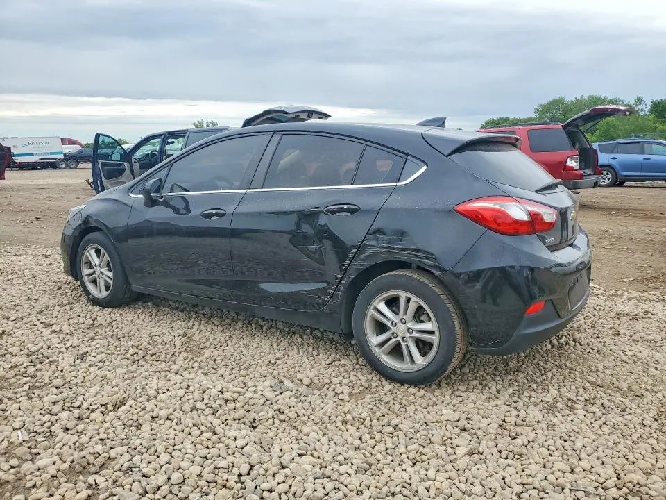 2017 CHEVROLET CRUZE LT  
