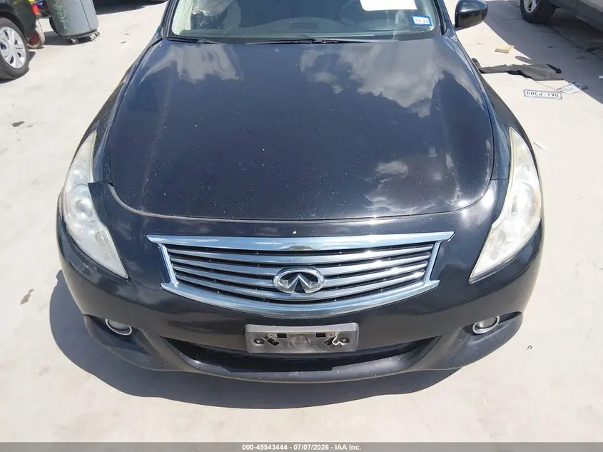 2012 INFINITI G37 JOURNEY