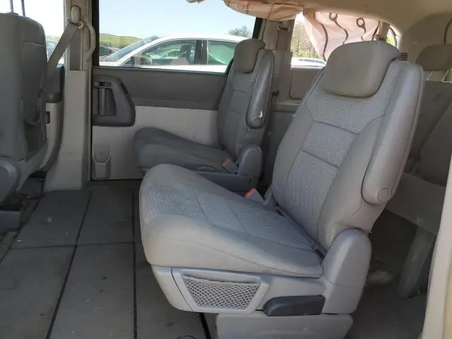 2010 CHRYSLER TOWN & COUNTRY LX  