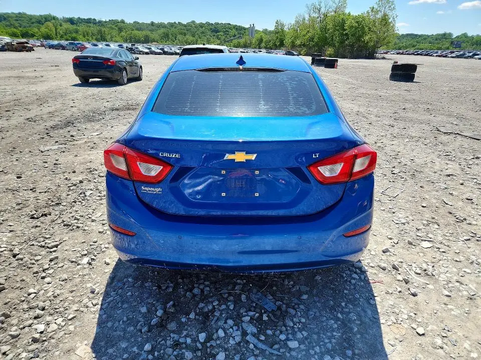 2018 CHEVROLET CRUZE LT  