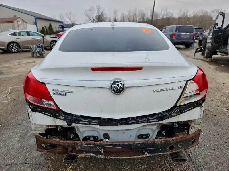 2011 BUICK REGAL CXL  