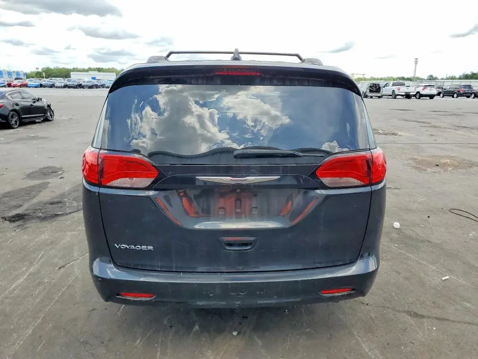 2020 CHRYSLER VOYAGER LXI  