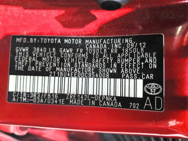 2013 TOYOTA COROLLA LE  