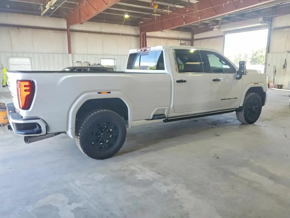 2026 GMC SIERRA K3500 DENALI ULTIMATE  