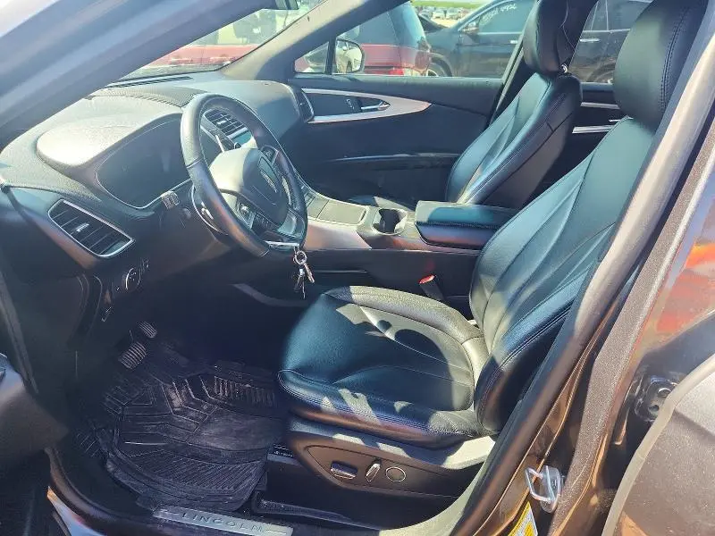 2019 LINCOLN NAUTILUS   