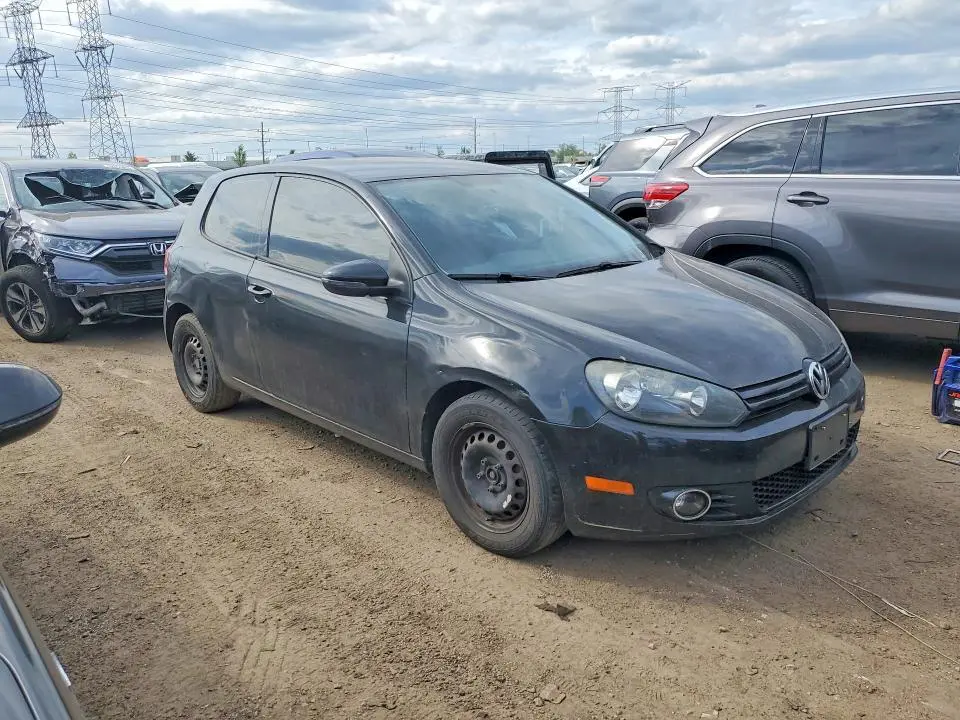 2010 VOLKSWAGEN GOLF   