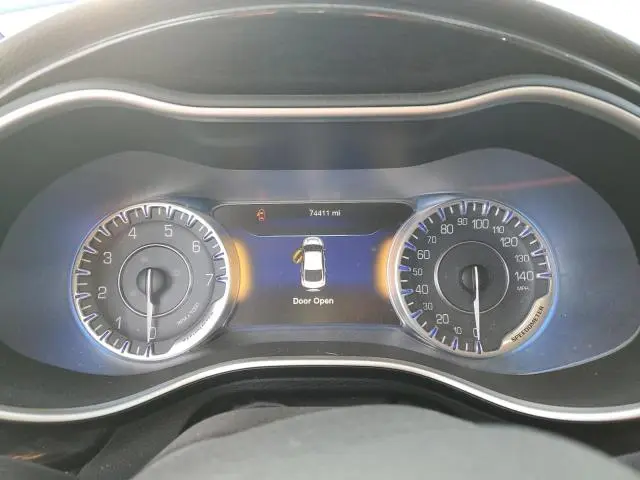 2015 CHRYSLER 200 C  