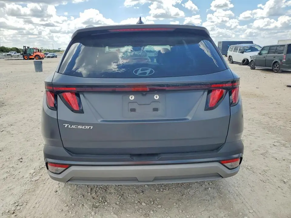 2025 HYUNDAI TUCSON SEL  