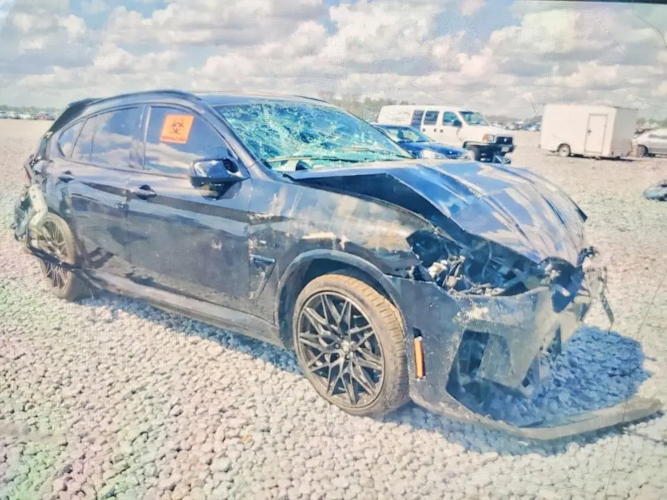 2023 BMW X4 M  