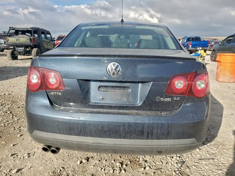 2010 VOLKSWAGEN JETTA LIMITED  