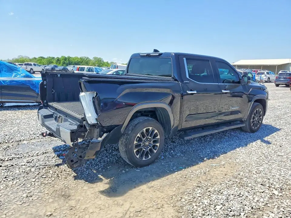 2023 TOYOTA TUNDRA CREWMAX LIMITED  