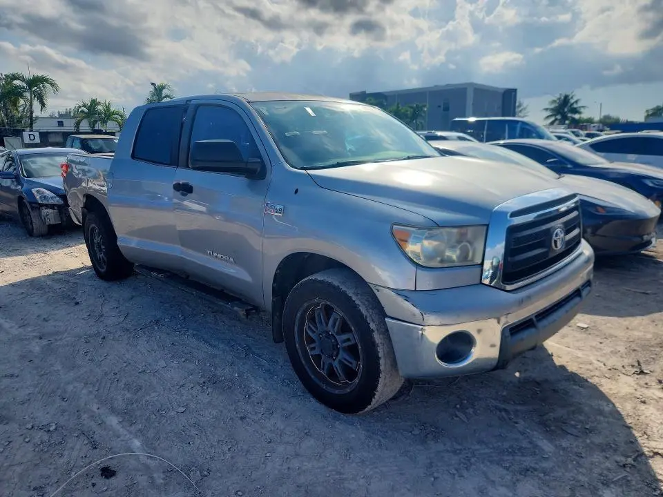 2012 TOYOTA TUNDRA DOUBLE CAB SR5  