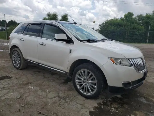 2011 LINCOLN MKX   
