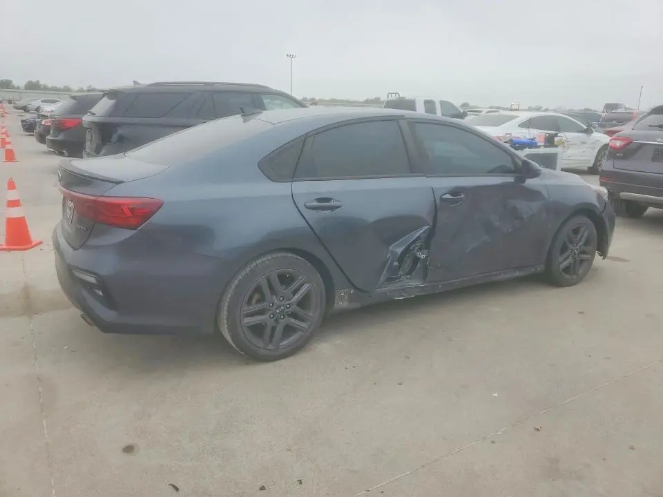 2021 KIA FORTE GT-LINE  