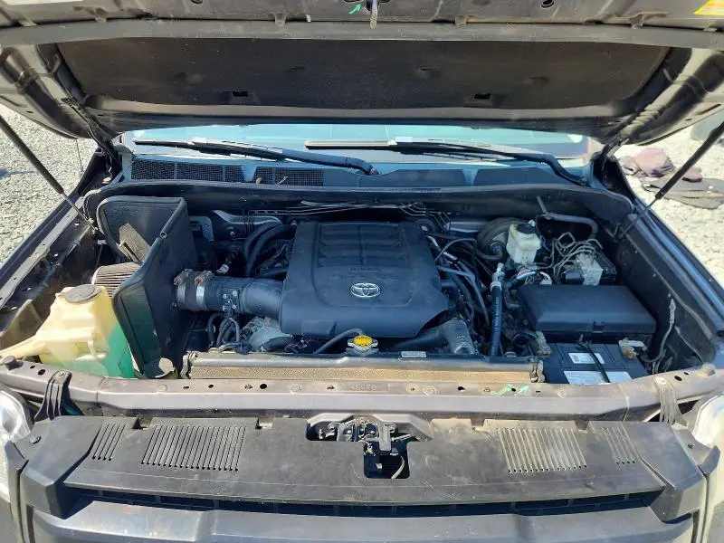 2015 TOYOTA TUNDRA SR5  