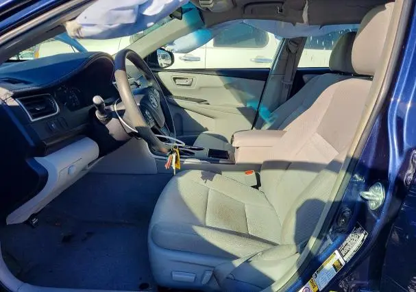 2015 TOYOTA CAMRY LE  