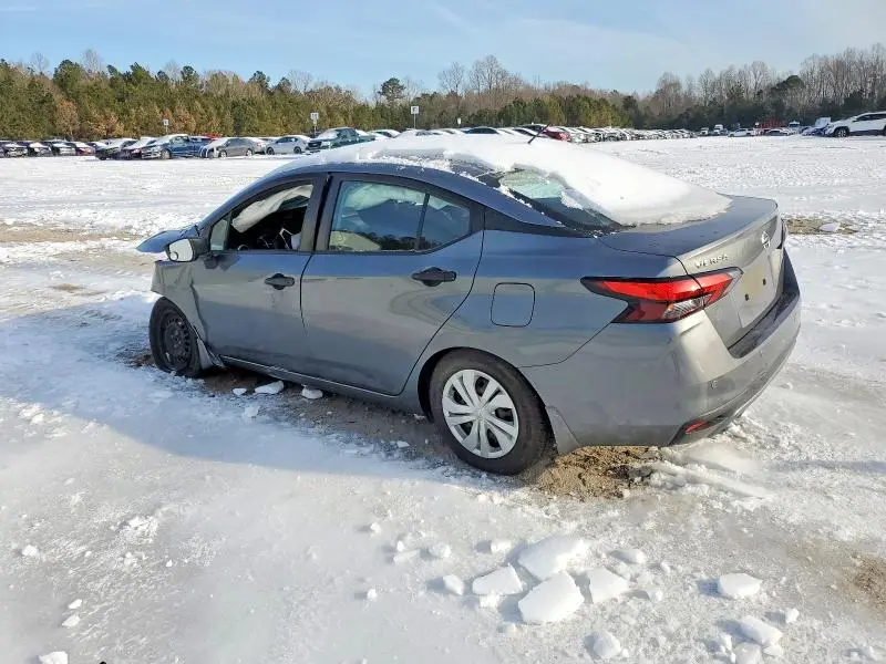 2020 NISSAN VERSA S  
